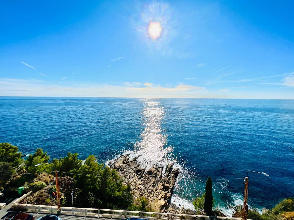 Suite Sunset 11 - Fronte Mare Sanremo Exterior photo