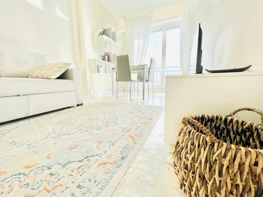 Suite Sunset 11 - Fronte Mare Sanremo Exterior photo